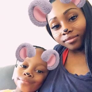 Meet your Posher, Gina